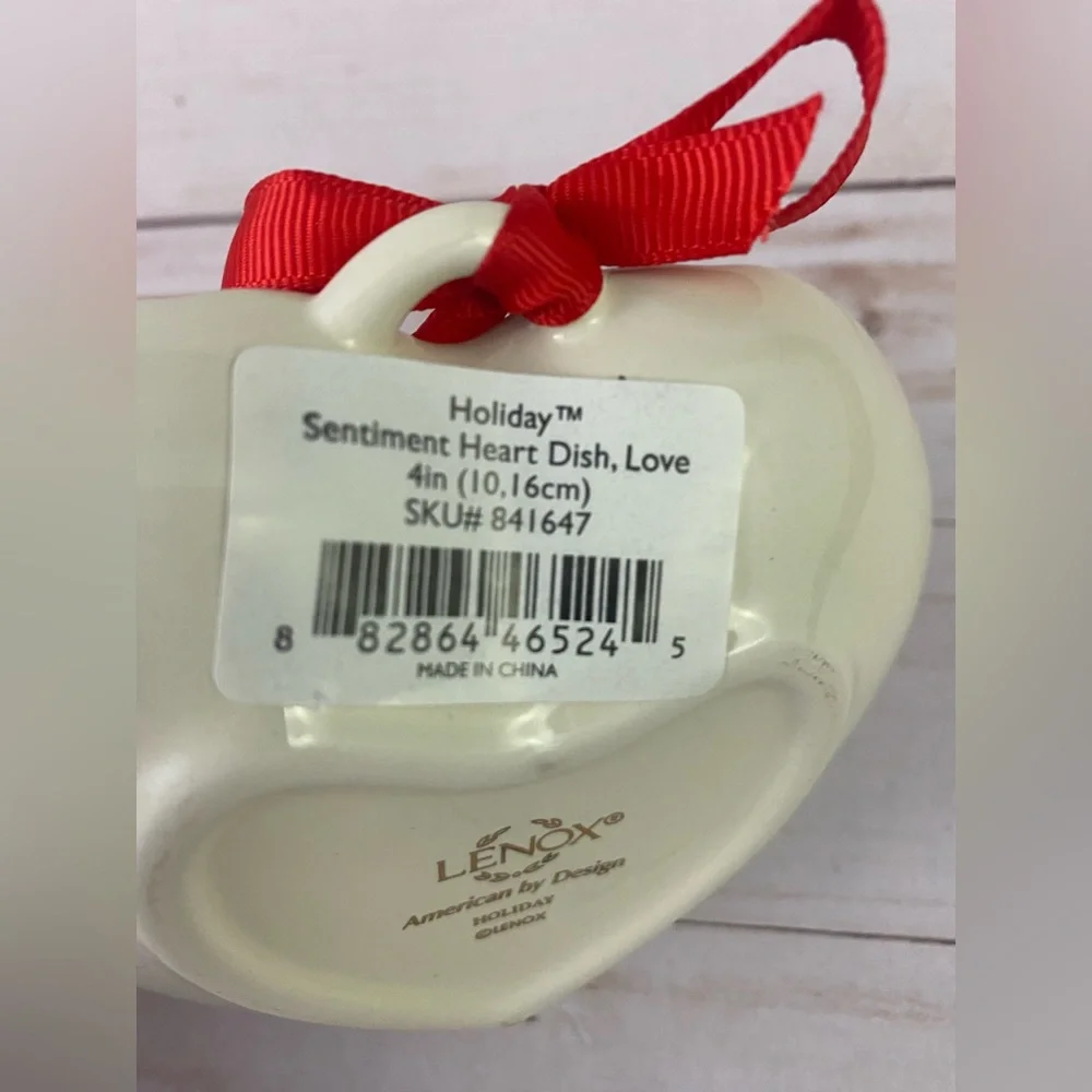Lenox Love Holiday Sentiment Heart Shaped Candy Dish 4